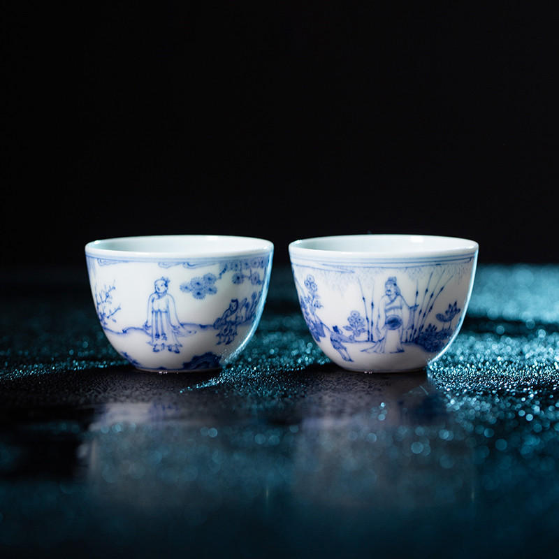 四爱图人物对杯